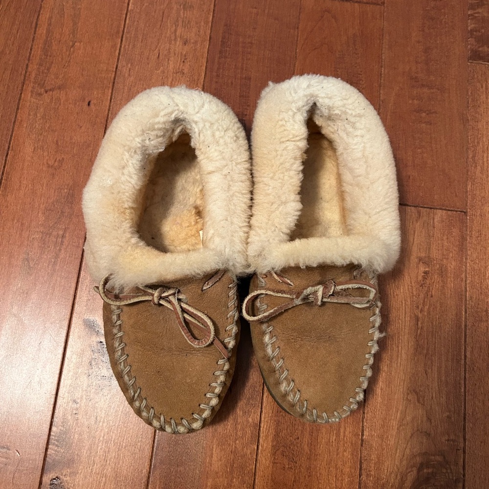 L.L Bean moccasin slippers